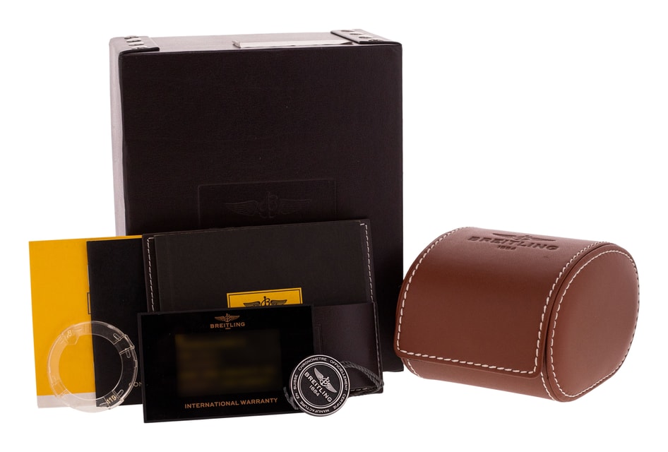 Breitling Avenger Blackbird V17311 Image 4